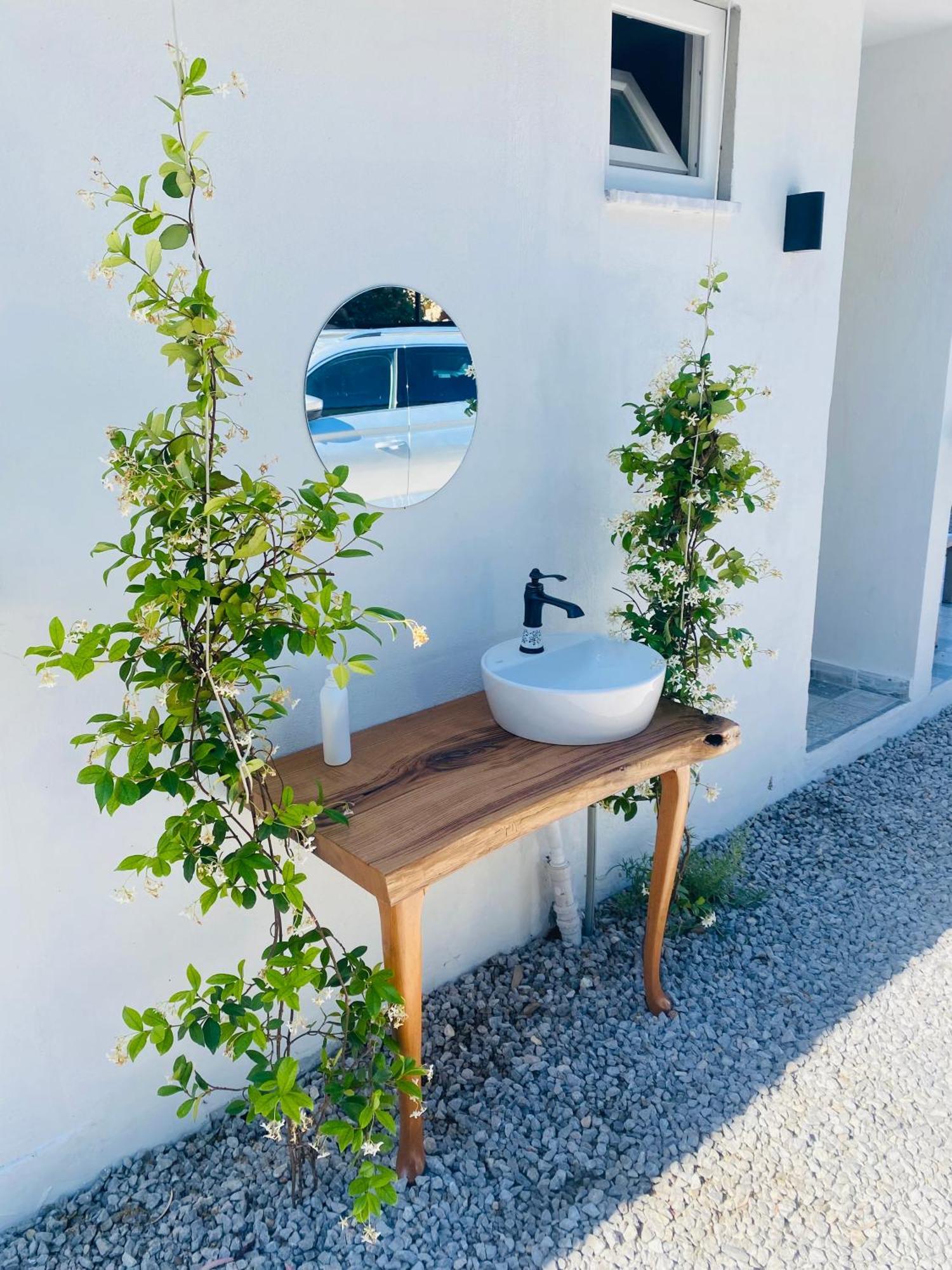 Airport Blue Eye Apartment Dalaman Best Location Also Suitable For Day Rentals Ideal For Air Travelers, 5 Km Close To Airport エクステリア 写真